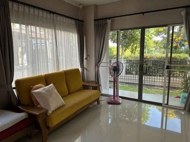 ให้เช่าบ้านเดี่ยว ใกล้โรบินสันลาดกระบัง ใกล้The Paseo Mall 140 เมตร และ ตลาดลานบุญ 750 เมตร เพอร์เฟค เพลส สุขุมวิท 77 - สุวรรณภูมิ เฟส 6