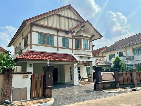 บ้าน -บ้านให้เช่า หมู่บ้านลัดดารมย์ วัชรพล 3 ห้องนอน 3 ห้องน้ำ 3 Bedroom 3 Bathroom 60 SQ.WA 0 NGAN 0 Rai 55000 บ. ไม่ไกลจาก ติดทางด่วนสุขาภิบาล 5 ร้านอาหารเพียบ ใกล้บิ๊กซี รพ. market place .. ให้เช่าเดือนละ 55,000 บาท ดีงาม