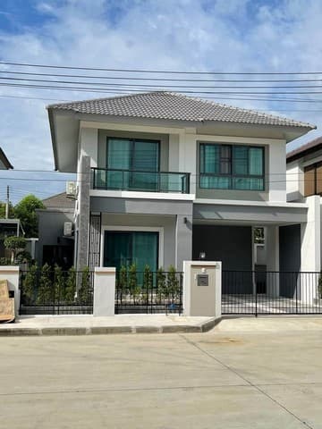 บ้านเดี่ยว 2 ชั้น หลังใหญ่ ตกแต่งสวย เฟอร์นิเจอร์ครบ สารภี