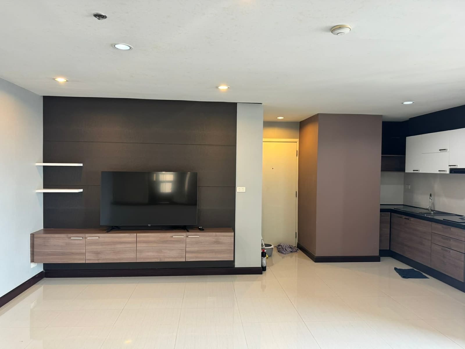 Bangna Residence Clean Quiet Spacious 28th Floor BTS Bangna