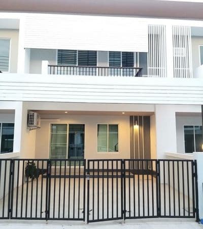 กาญจน์กนกทาวน์ 1 (ถ.เลียบทางรถไฟ) ฟังก์ชันเหมือนบ้านเดี่ยว โปร่ง อยู่สบาย เฟอร์นิเจอร์ครบ พร้อมอยู่