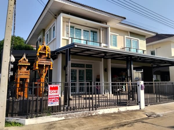 ขายบ้านเดี่ยวน้องๆมือหนึ่งราคามือสอง 2 ชั้น รีโนเวทใหม่ทั้งหลังเมื่อตอนสิ้นปี