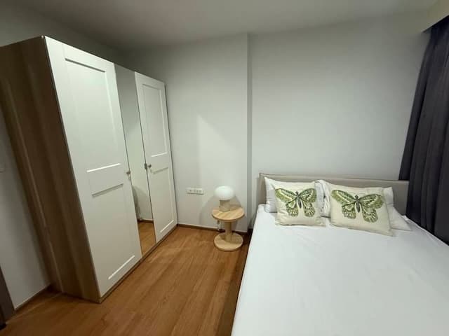 The Base Sukhumvit 77 Safe Convenient 18th Floor BTS OnNut