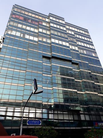 รหัส: - ให้เช่าด่วน ๆ OFfice อาคาร เจมส์ทาวเวอร์ 100 SQ.WA 12000 BAHT ใกล้กับ - ทำเล-คุณภาพ