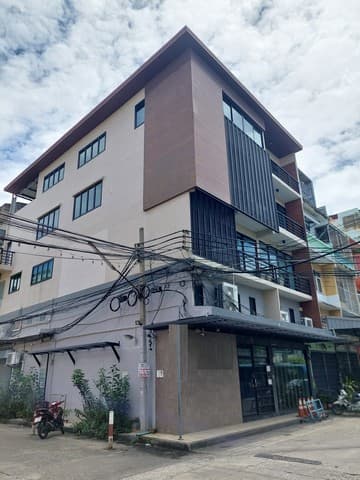 ให้เช่าอาคาร 4.5 ชั้น 3 คูหา ทะลุกัน 8 ห้องอเนกประสงค์ 5 ห้องน้ำ ซอยเจริญราษฎร์ 7 ใกล้เซ็นทรัล พระราม 3