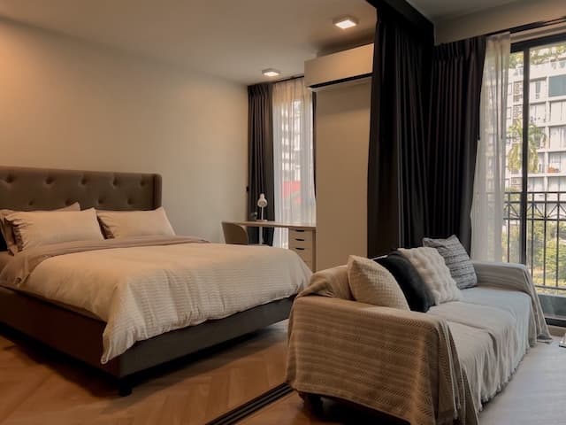 Venio Sukhumvit 10 Private comfortable convenient 2nd floor BTS Asoke