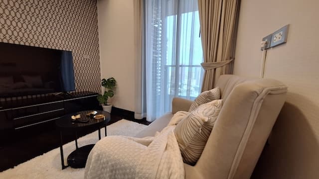 The Lumpini 24 Spacious Clean Quiet 23rd Floor BTS PhromPhong
