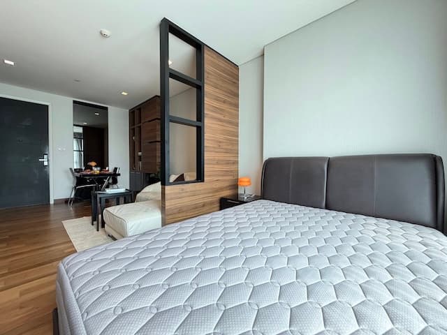 Ivy Thonglor private clean quiet 14th floor BTS Thonglor