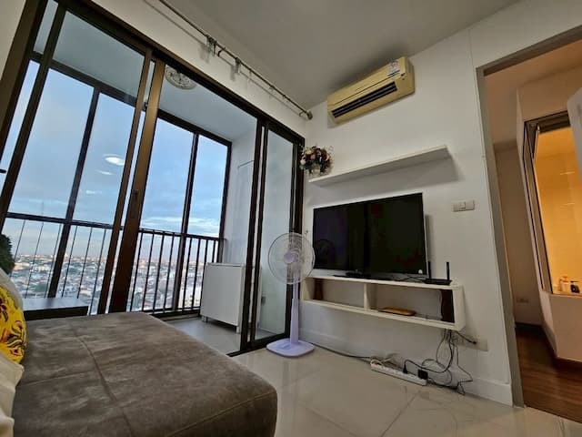 Ideo Mix Sukhumvit 103 Beautifully Decorated Safe 18th Floor BTS UdomSuk