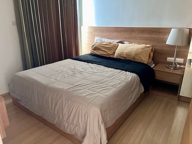 Rhythm Sukhumvit 50 Convenient Spacious Secure 20th Floor BTS Onnut