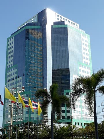 สำนักงาน อาคารกรีนทาวเวอร์ area 401 ตร.ว. 45000 thb ราคาสุดคุ้ม -