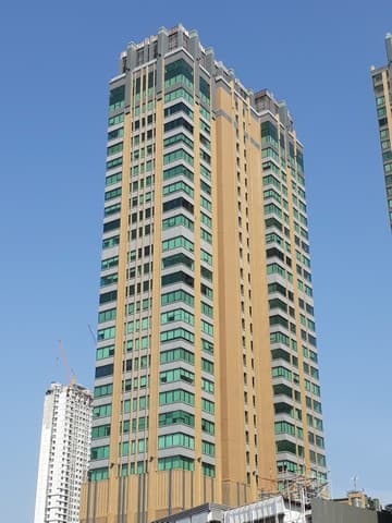 รหัส: 000874 ให้เช่าด่วน OFFICE อาคารเอสเจ อินฟินิท วัน บิสซิเนส คอมเพล็กซ์ 1Bedroom1BR 75000 บาท. ไม่ไกลจาก หมอชิต ครบครัน