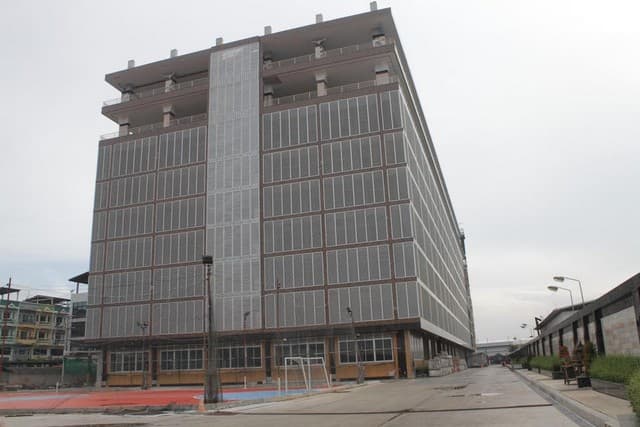 รหัส: 00086 Office อาคารหงษ์ทาวเวอร์ 20000 B. 1 BR 1 BATHROOM พ.ท. 1 ตารางวา 0 Ngan 1 RAI ใกล้ - ราคา ดี