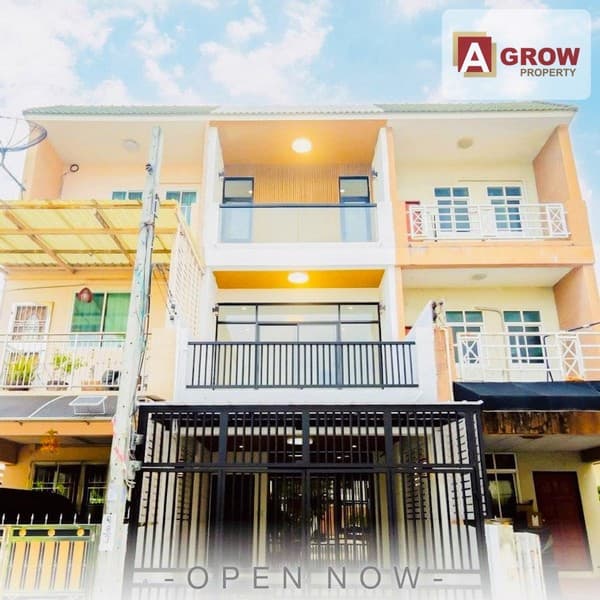 หมู่บ้านอินดี้ ซอยลาดพร้าว 94 ทำเลดีมาก รีโนเวทใหม่ทั้งหลัง พร้อมเข้าอยู่