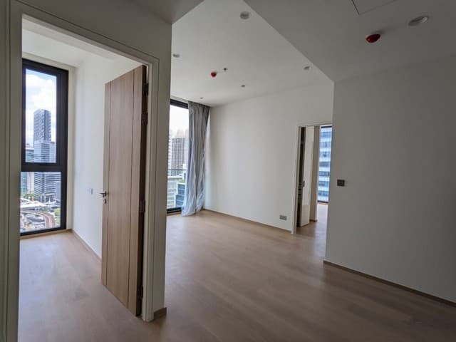ขายคอนโด Anil Sathorn 12 Super luxury condo ห้องใหม่ มือ 1 ชั้น27 ขนาด 62 ตรม 2นอน 2น้ำ ห้องมุม วิวสวยมาก