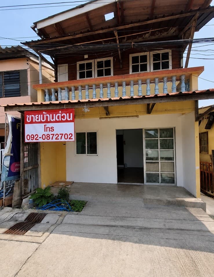 ขายบ้าน 2 หลัง ในที่ดินเดียว ทำเลทอง ย่านรามอินทรา เหมาะลงทุนและอยู่อาศัย