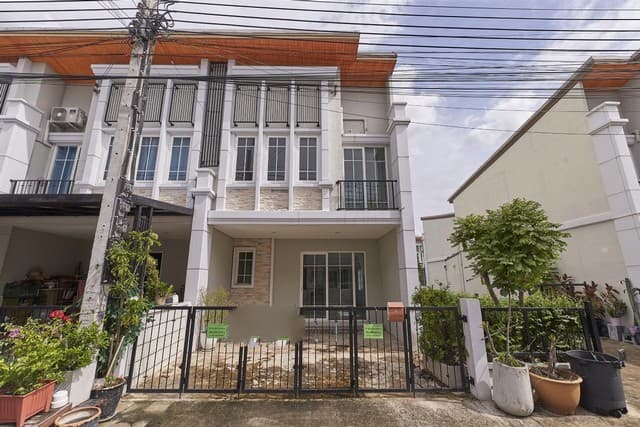 ขายทาวน์โฮม โกลเด้น ทาวน์ พหลโยธิน-สะพานใหม่ สายไหม กรุงเทพ
