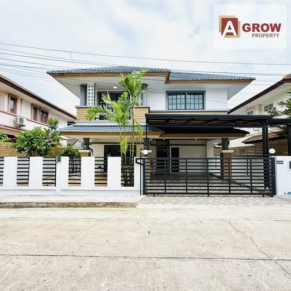 หมู่บ้านรอยัลปาร์ควิลล์ บงกช 3 บ้านสวย ทำเลดี รีโนเวทใหม่ เฟอร์ฯครบ พร้อมเข้าอยู่
