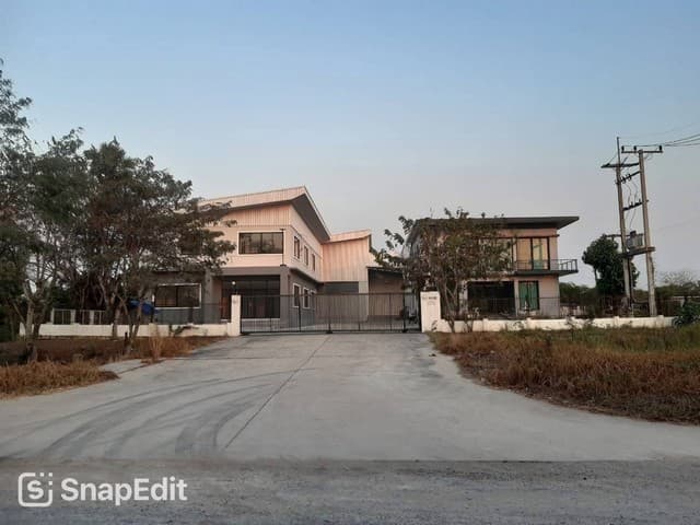รหัสC7151 ให้เช่าโกดังพร้อมสำนักงานสภาพใหม่ พร้อมห้องพักคนงาน บนเนื้อที่ 2ไร่กว่า ย่านศาลายา นครปฐม