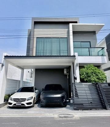 ให้เช่าบ้านเดี่ยว 2 ชั้น 42 ตร.ว. โครงการ Tanaphol Property ใกล้เมกาบางนา