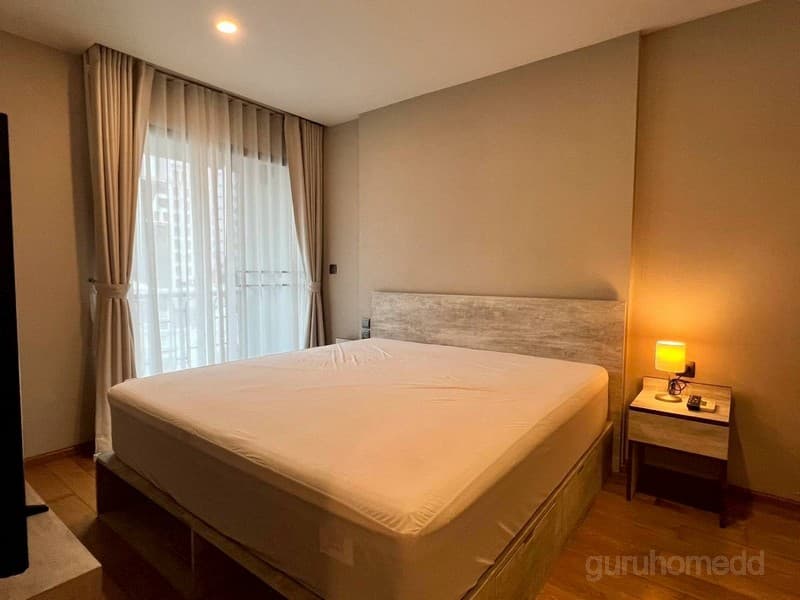 ให้เช่าห้องชุด ณ วรา เรสซิเดนซ์ ซอยหลังสวน ขนาดห้อง 74.5 ตรม 2นอน 2น้ำ ชั้น 6 วิวสระว่ายน้ำ - ghd000849R