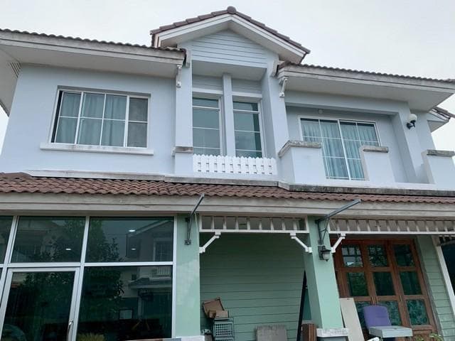 HR 9983 ให้เช่าบ้านเดี่ยวหลังใหญ่ หมู่บ้านชลดาซอยวัดลาดปลาดุก บางบัวทอง นนทบุรี
