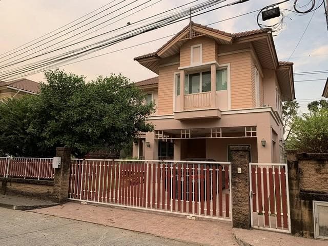 ให้เช่าบ้านเดี่ยว 2 ชั้น 71 ตร.ว. หมู่บ้านเดอร์นอร์ธเทิร์น พรีเมียร์ ถนนพหลโยธิน