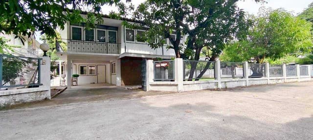 ขายบ้านเดี่ยว 2 ชั้น หมู่บ้านมิตรภาพ 3 ซ. ศรีนครินทร์ 38
