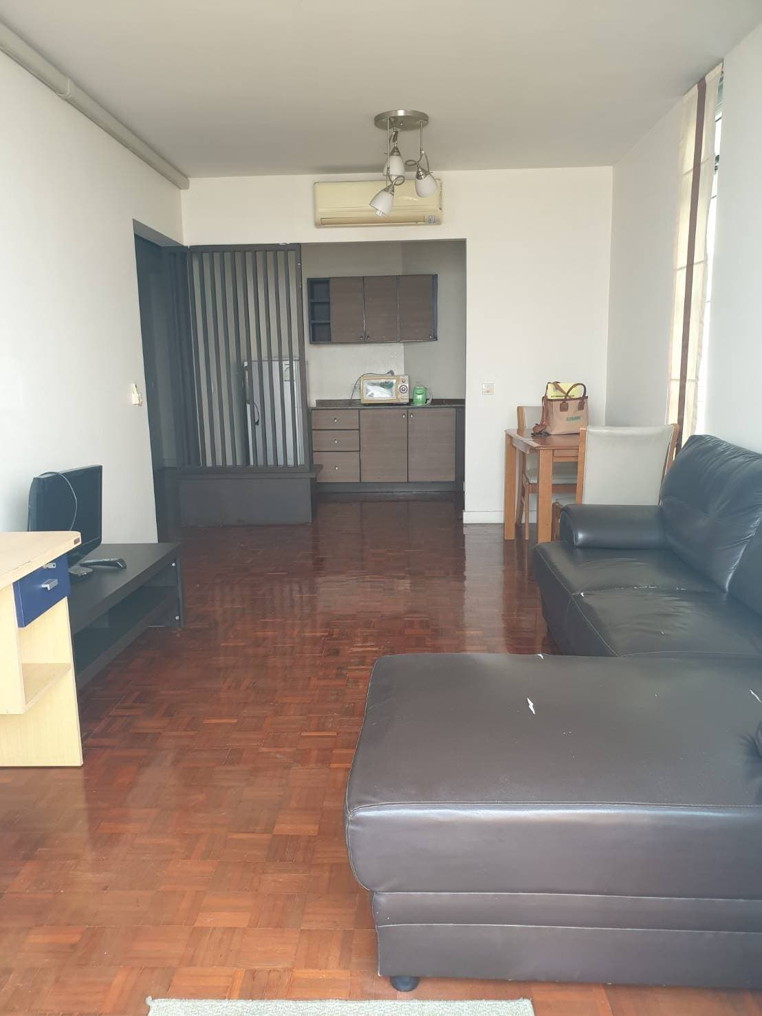 รหัส วิคตอเรียคุณชูศักดิ์ ขาย SALE คอนโด. วิคตอเรีย เลควิว Victoria Lakeview ทำเล-คุณภาพ