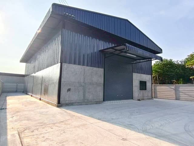 ให้เช่าโกดังคลังสินค้าชลบุรี โกดังสร้างใหม่บ้านสวน พื้นที่ 240 ตรม.(พร้อมเช่าต้นเดือนกรกฎาคม)