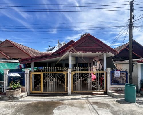 ที่ดินพร้อมสิ่งปลูกสร้าง 2 ชั้น หมู่บ้าน รัตนโกสินทร์ 200 ปี ธัญบุรี