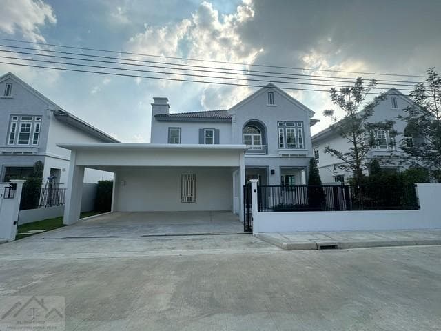 HR 10040 ให้เช่าบ้านเดี่ยว 2 ชั้น 75 ตรว. วิลลาจจิโอ 3 ศรีนครินทร์ บางนา Villaggio 3 Srinakarin-Bangna ใกล้เมกะบางนา