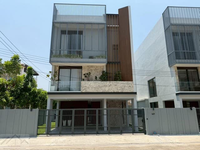 FOR SALE บ้าน - 66 ตารางวา 15900000 BAHT. ไม่ไกลจาก สนามบินสุวรรณภูมิ ราคานี้คุ้มมาก