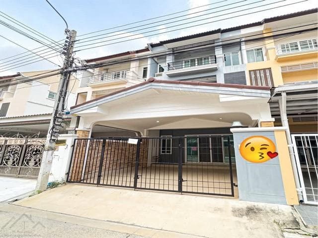 ให้เช่าทาวโฮม 3 ชั้น 205 ตร.ว. ธนาภิรมย์ ศรีนครินทร์-วงแหวน ใกล้โลตัส ศรีนครินทร์
