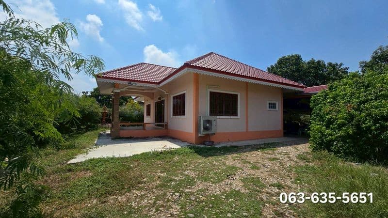 ขายบ้านสวน 200 ตรว. ต.บางอ้อ อ.บ้านนา จ.นครนายก โฉนดครุฑแดง ใกล้ถนนรังสิต-นครนายกเส้น 305 ประมาณ 600 เมตร