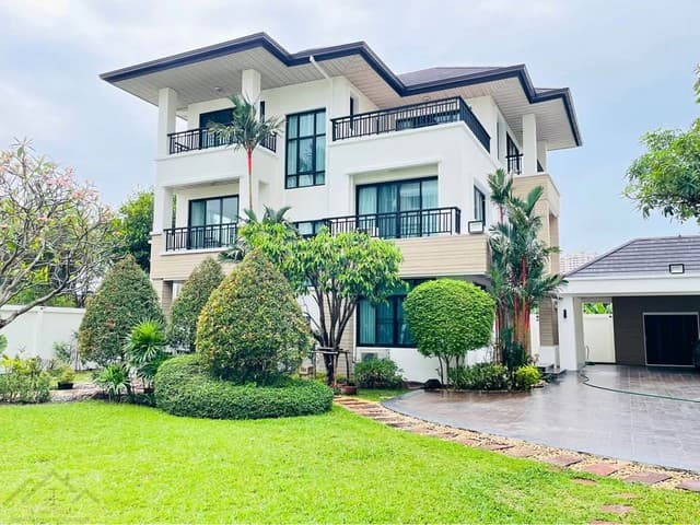 T26-568 ให้เช่า บ้าน - 110000 บาทต่อเดือน ชั้นทั้งหมด 3 ชั้น ใกล้กับ ใกล้ศาลอาญา, ใกล้ ม.จันทร์เกษม, ใกล้เมเจอร์รัชโยธิน, ใกล้เซนทรัล ลาดพร้าว