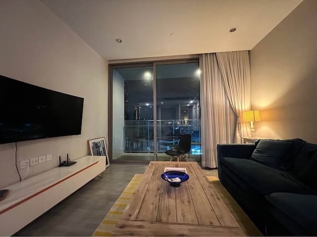 The Room Sukhumvit 69 Spacious Comfortable 10th Floor BTS PhraKhanong