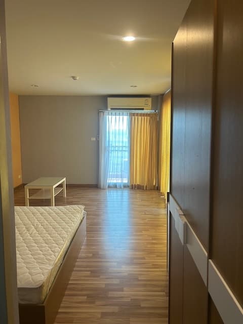 Regent Home 14 Sukhumvit 93 Convenient clean 7th floor BTS BangChak