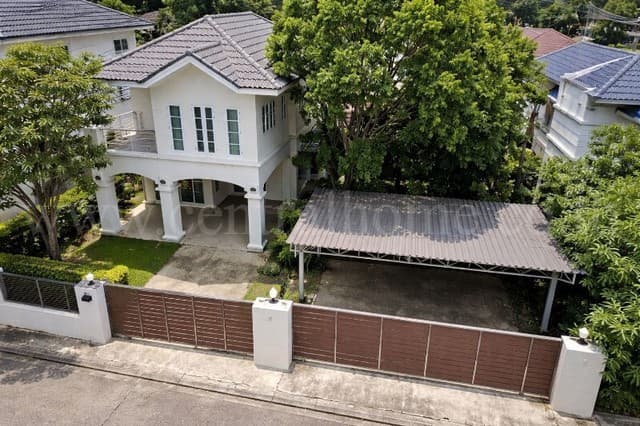 ลดราคาด่วน บ้านเดี่ยว แกรนด์โฮม พหลโยธิน 48 หลังมุม 141 ตร.ว. พร้อมเรือนรับรองส่วนตัว ทำเลดี