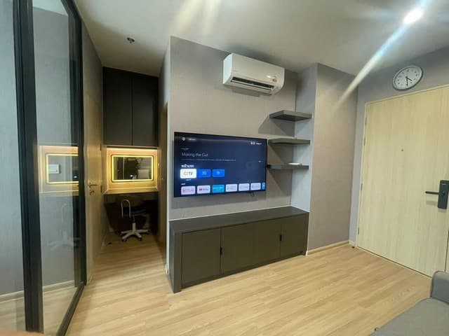 Skyrise Avenue Sukhumvit 64 convenient 45th floor BTS Punnawithi
