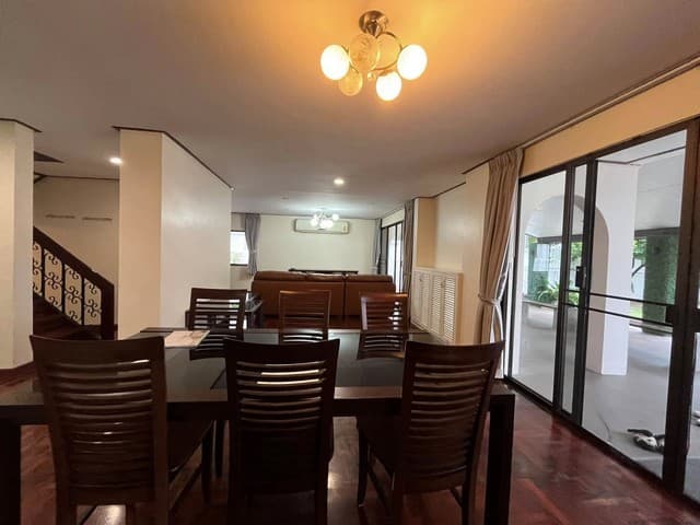 ให้เช่าบ้านเดี่ยว ย่านสวนหลวง พัฒนาการ หมู่บ้านปัญญา พัฒนาการ 30 เนื้อที่ 220 ตรว. 5 ห้องนอน 4 ห้องน้ำ 2ห้องแม่บ้าน