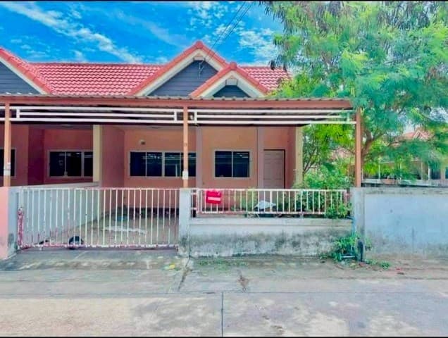 ขายบ้านเดี่ยว หมู่บ้านสวนเสือวิลเลจ ศรีราชา หลังริม รีโนเวทใหม่ FP-H02071