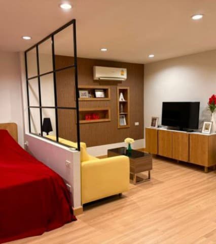 แอร์พอร์ต โฮม คอนโด ห้องใหญ่มาก พร้อมเฟอร์นิเจอร์ใหม่ ใกล้เซ็นทรัล แอร์พอร์ต 10 นาที