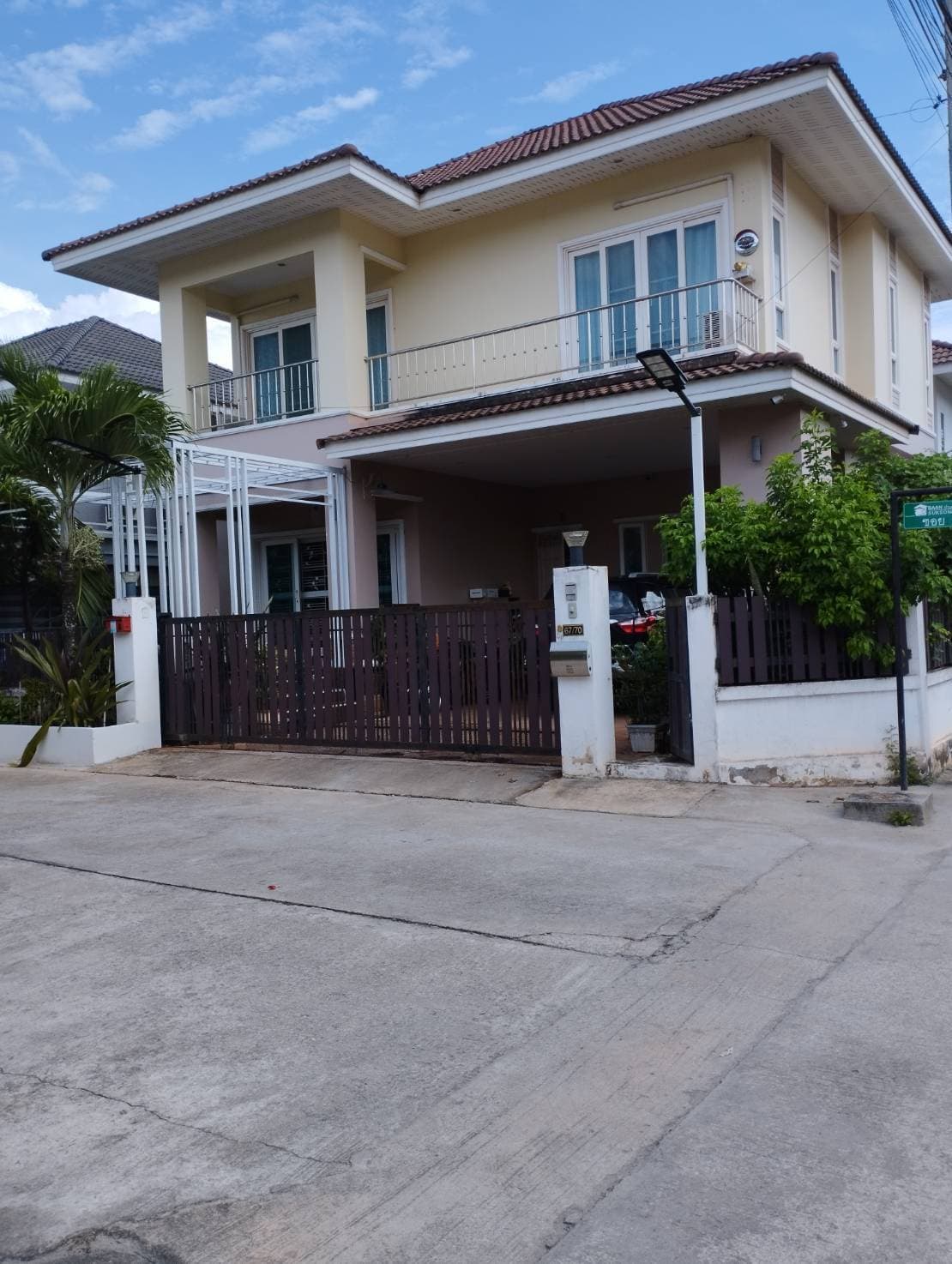 ขายบ้านเดี่ยว 2 ชั้น หมู่บ้านสุขสมบูร์ณ1 บางใบไม้ จ.สุราษฏธานี