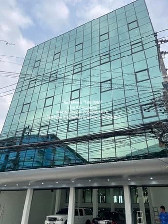 DSL-211 ขาย สำนักงาน อาคารสำนักงาน ลาดพร้าว 87 (ใกล้ถนนเลียบด่วนเอกมัย-รามอินทรา) 1 งาน 100 ตารางวา 46500000 บาท ใกล้กับ รถไฟฟ้าสายสีเหลือง สถานีลาดพร้าว 87