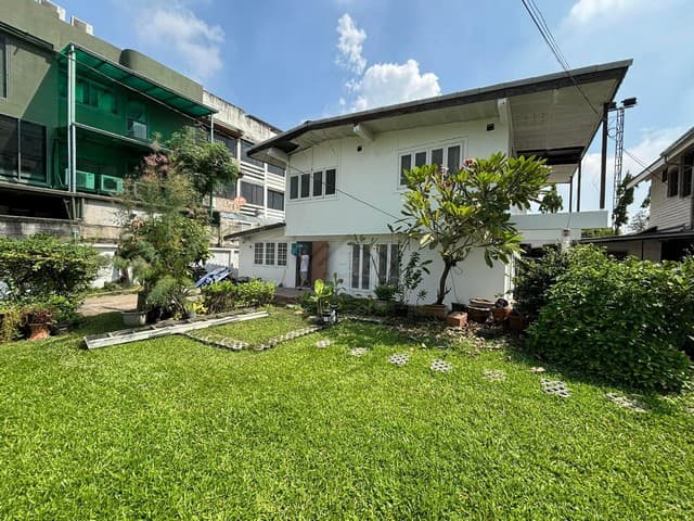 ให้เช่าบ้านเดี่ยว 150 ตรว. เอกมัย 28 สุขุมวิท 63 เหมาะทำธุรกิจ Home Office, Clinic, Wellness, Spa, ร้านกาแฟ, Workshop, โยคะในสวน, air bnb