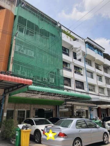 HR 10104 ให้เช่าอาคารพาณิชย์ 5 ชั้น + ชั้นดาดฟ้ามีหลังคา 1,080 ตรม. ซอยรัชดาภิเษก 22 ใกล้ MRT รัชดาภิเษก