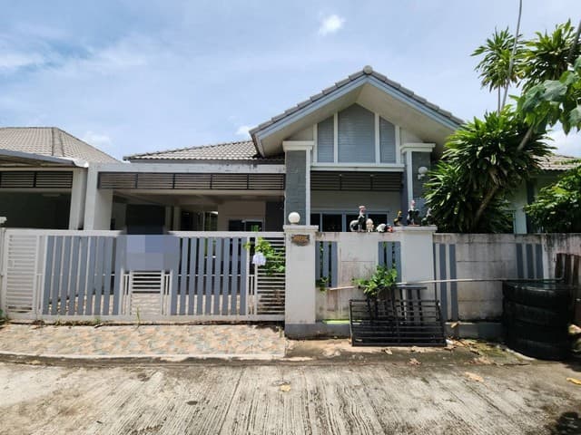 ขายบ้านเดี่ยว หมู่บ้านวิลล่าธารา ถนนท่าโรงช้าง สุราษฎร์ธานี