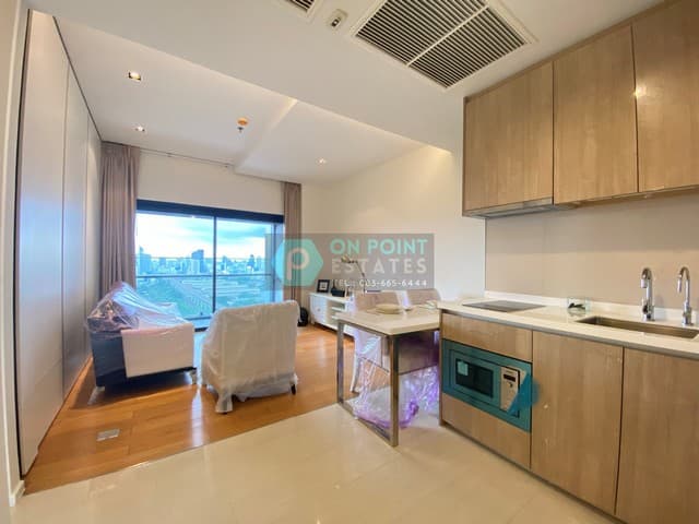 Circle Living Prototype 1 Bedroom 1 Bathroom for Rent (A782)