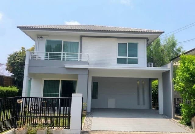 ให้เช่าบ้าน หลังมุมติด โรงเรียนสารสาสน์วิเทศสุวรรณภูมิ เดินไปเรียนได้เลย , สนามบินสุวรรณภูมิ, เมกา บางนา ม.สีวลี สุวรรณภูมิ